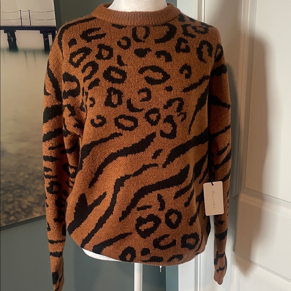 Line & Dot Animal Print Sweater - NWT Size S